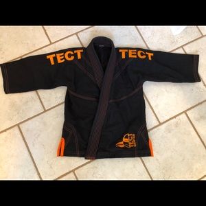 Jiu Jitsu Gi Kids size 4/5 to 6/7